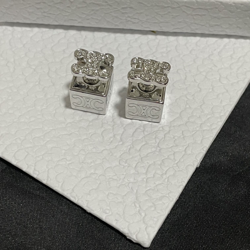 Ce**e earrings